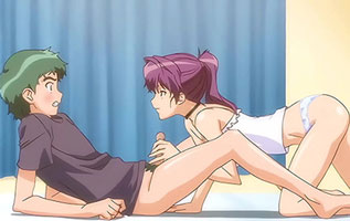 La madrastra tetona me la folla a escondidas después de cenar