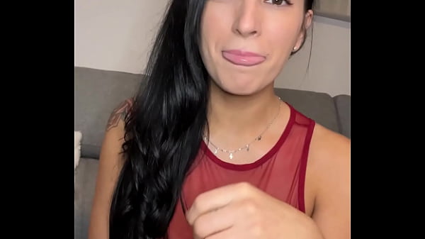 Española cachonda te suplica que la empotes ya mismo