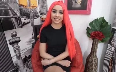 La Venezolana que se dio como loca al pollón español por fama