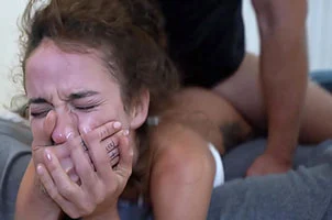 Traga Ardiente Garganta Profunda que Escupe Babas