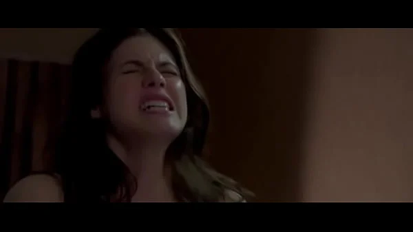 Alexandra Daddario Tits