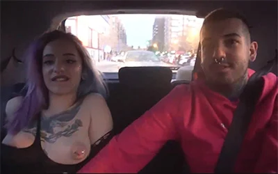 Follada brutal y corrida en la cara sin piedad.