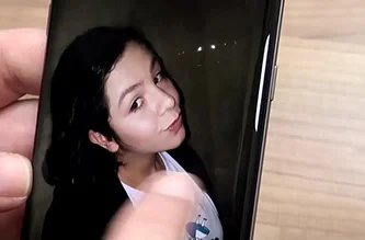 Jovencita española folla como una diosa en su debut porno